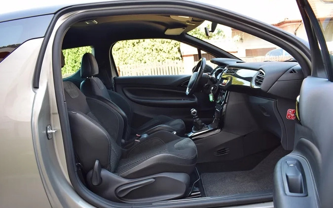 Citroen DS3 cena 23900 przebieg: 151210, rok produkcji 2012 z Nekla małe 352